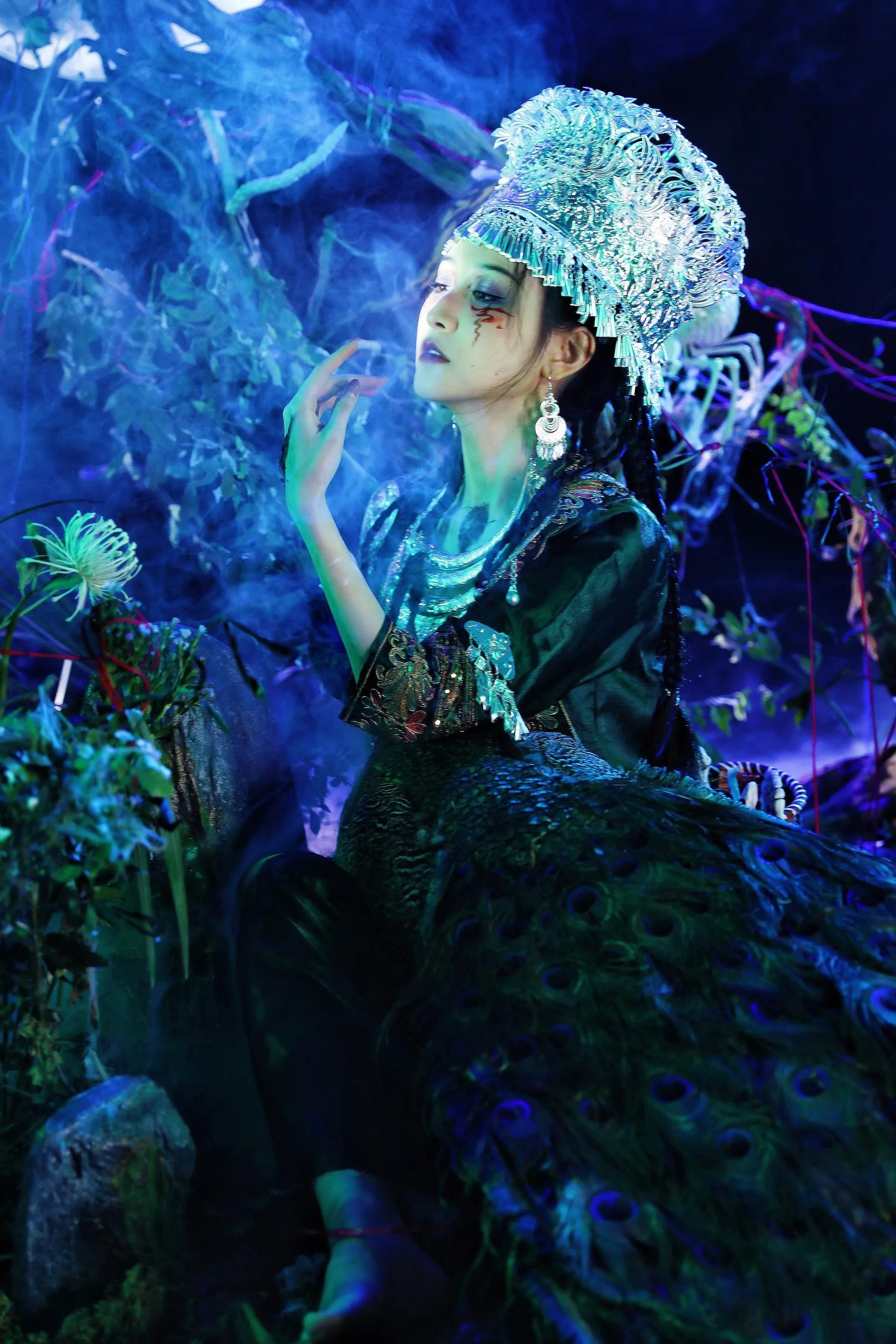 [YITUYU艺图语]2022.09.12 苗疆蛊毒 不及丿 [34P]插图4